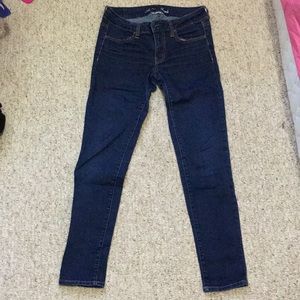 American Eagle dark wash jeans